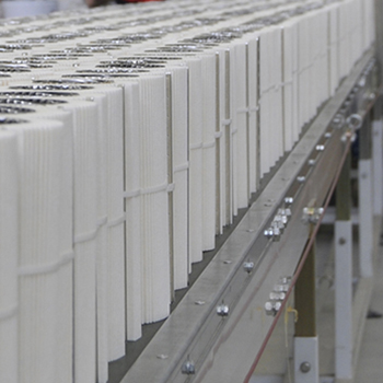 1614727300卅亞過(guò)濾機(jī)油濾芯